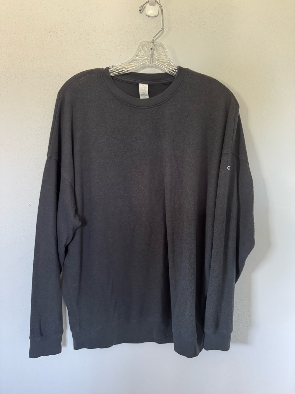ALO Soho Pullover Size Medium
